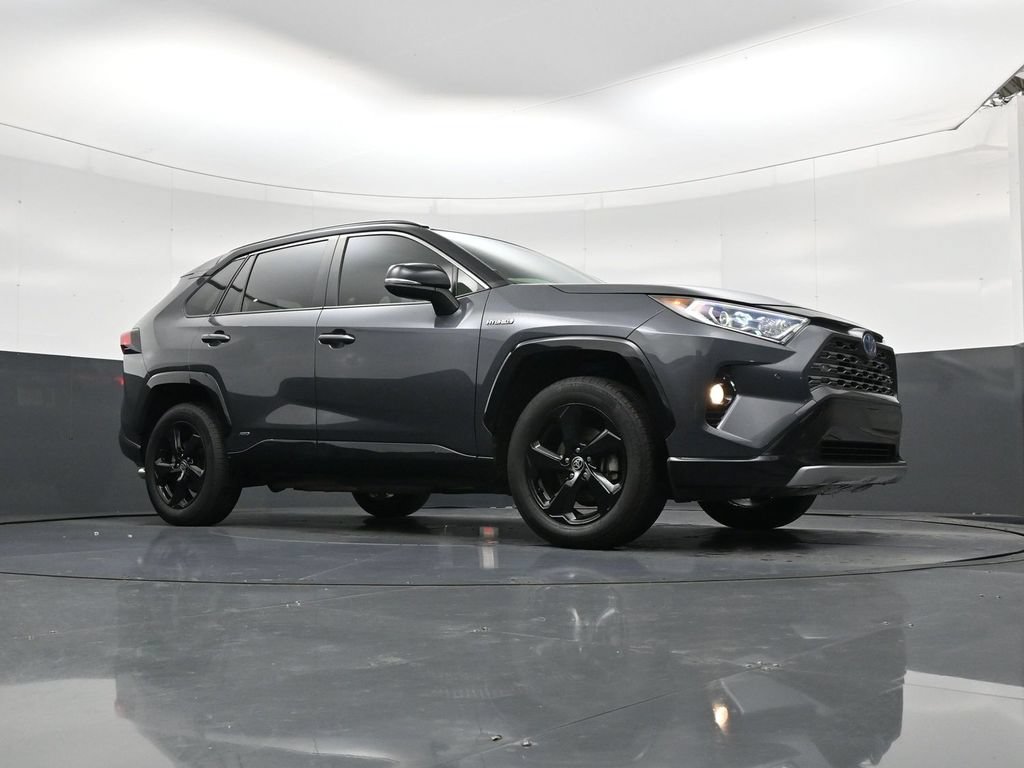 Used 2020 Toyota RAV4 XSE AWD/4WD image 22