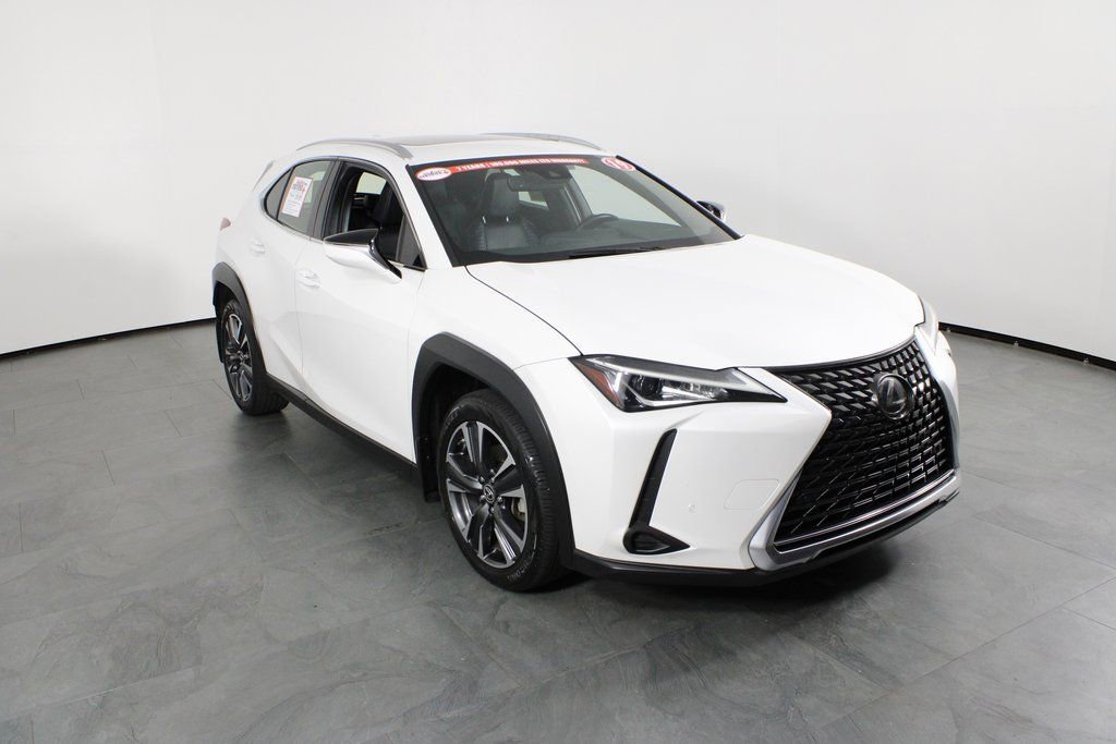 Used 2019 Lexus UX 200 image 12