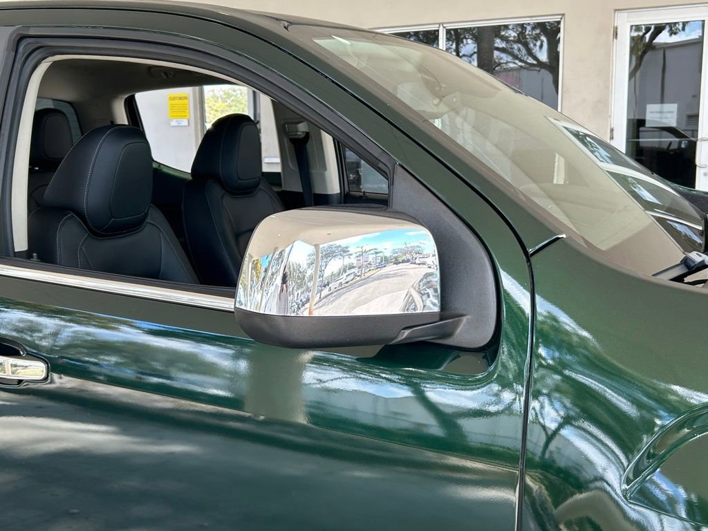 Used 2015 GMC Canyon SLT image 34