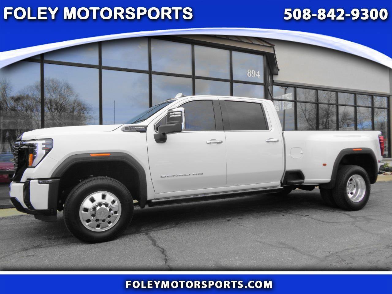 Used 2025 GMC Sierra 3500 Denali Ultimate image 1