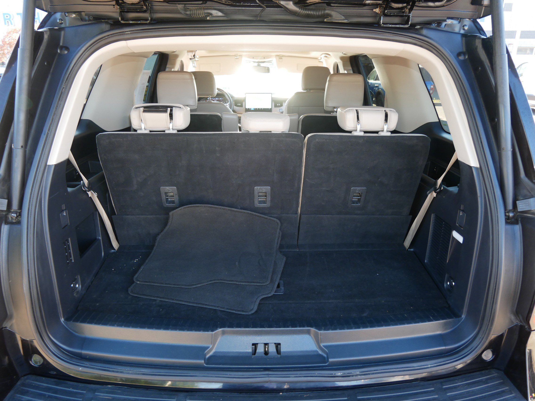 Certified 2024 Ford Expedition Limited image 18