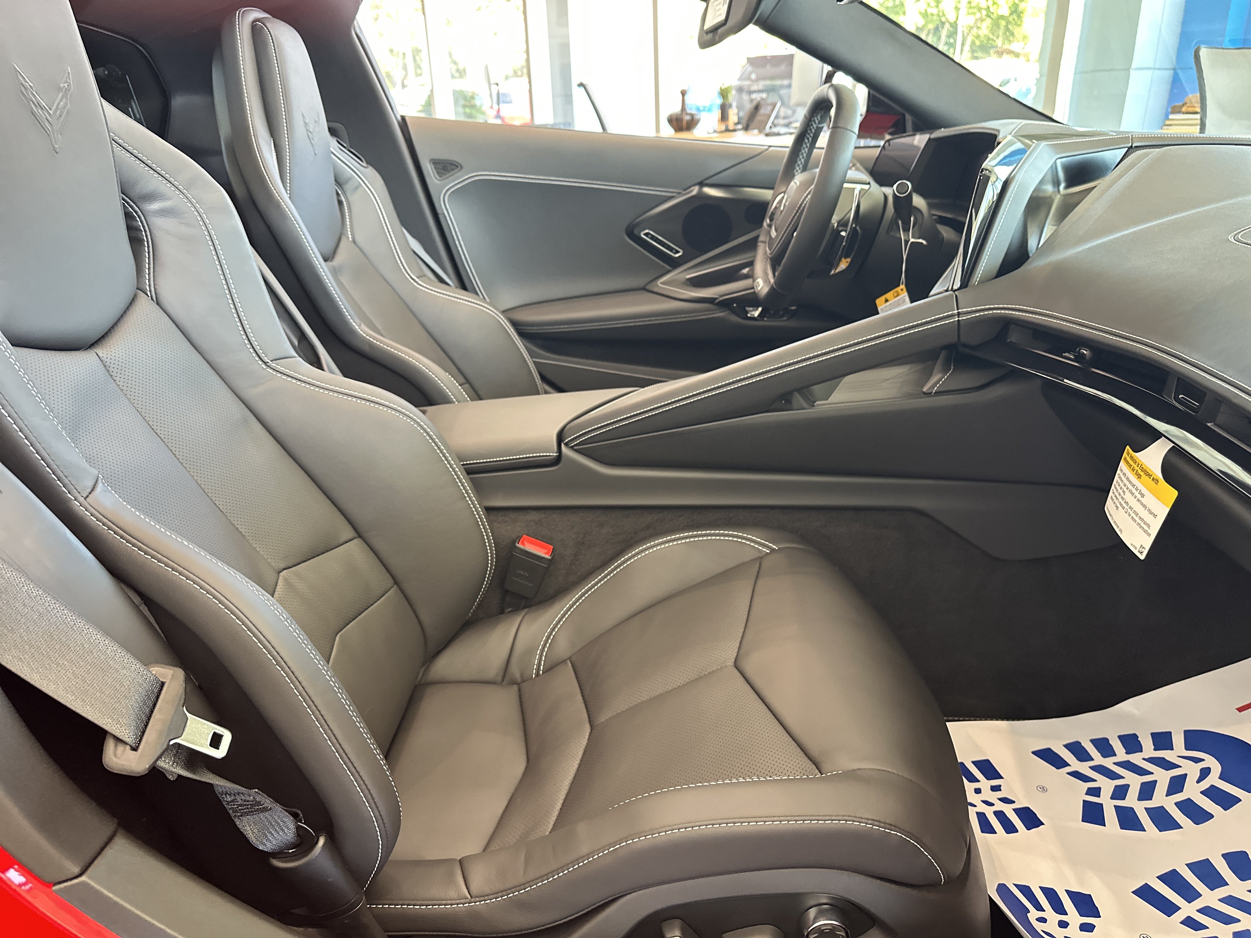 New 2027 Chevrolet Corvette Z06 w/ Stealth Interior Trim Package RWD image 15