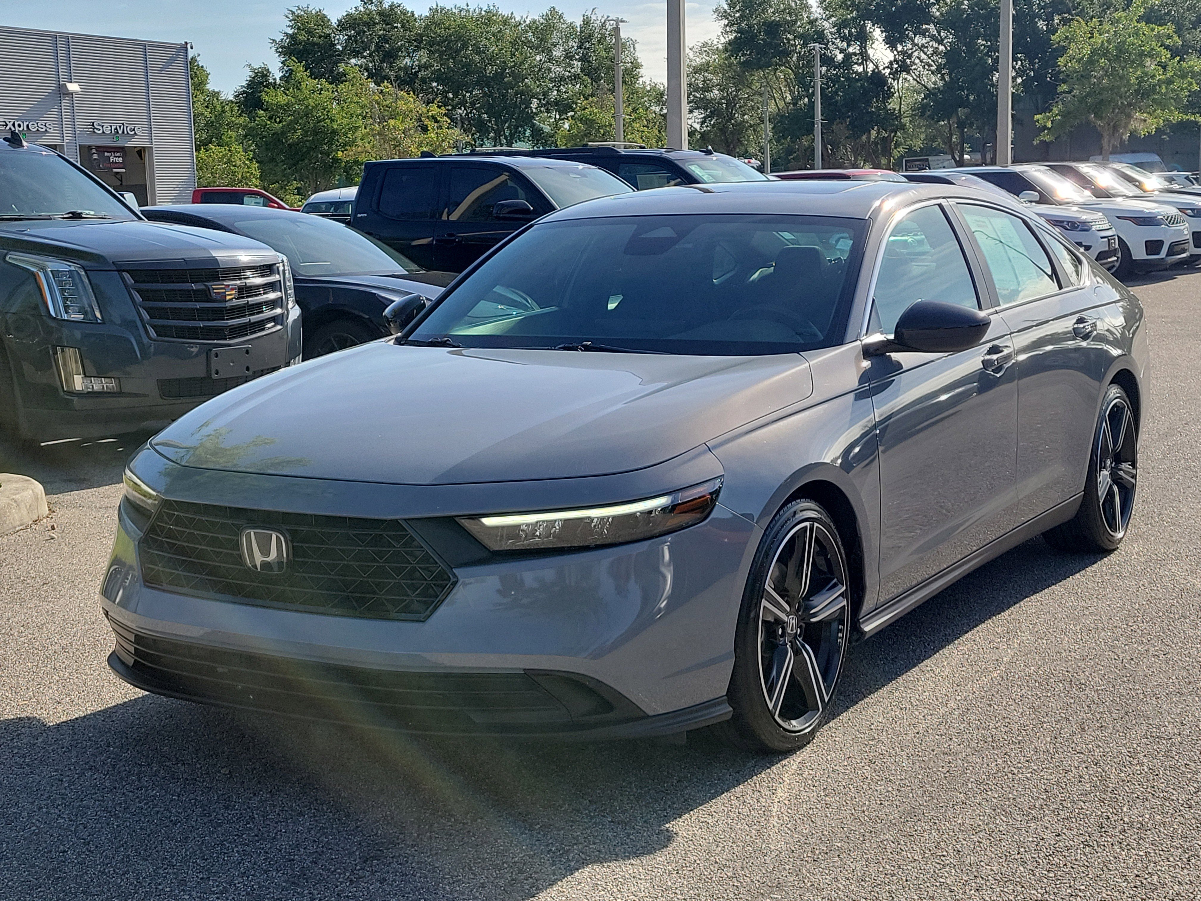 Used 2025 Honda Accord Sport image 38