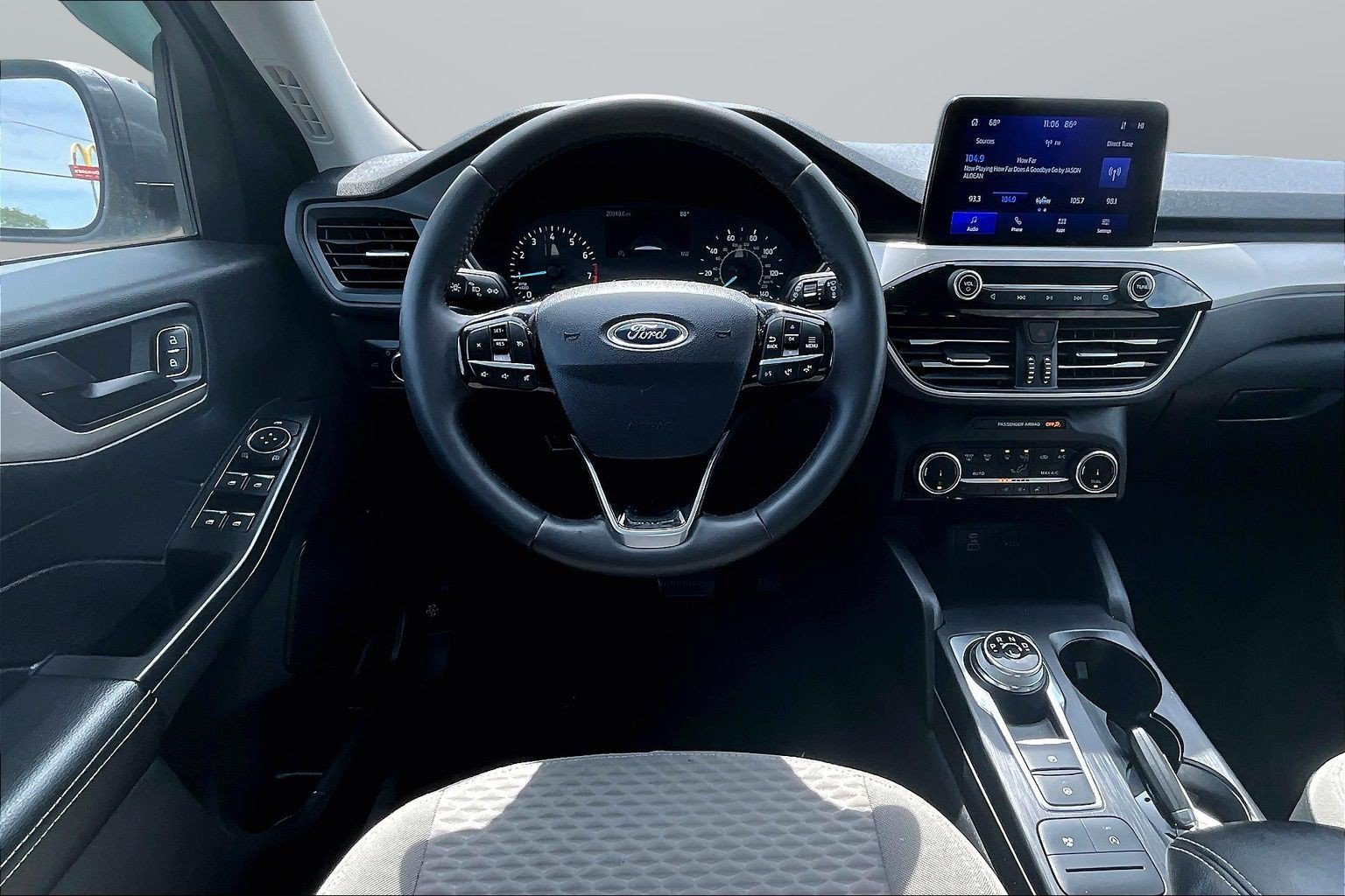 Used 2022 Ford Escape SE w/ Convenience Package AWD/4WD image 5