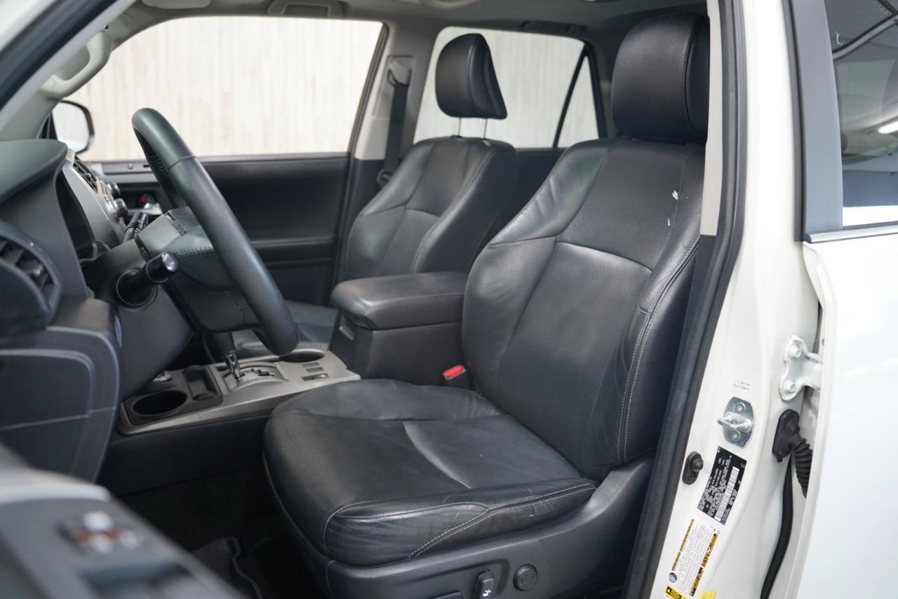 Used 2016 Toyota 4Runner Limited AWD/4WD image 27