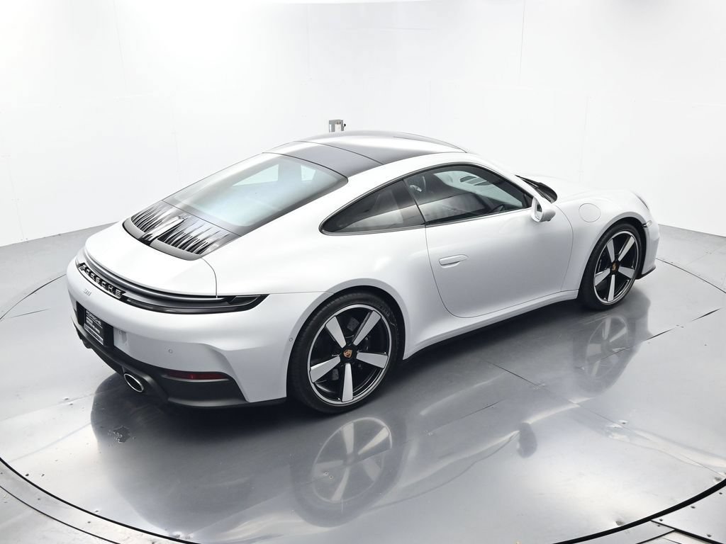 Certified 2025 Porsche 911 Carrera S RWD image 40