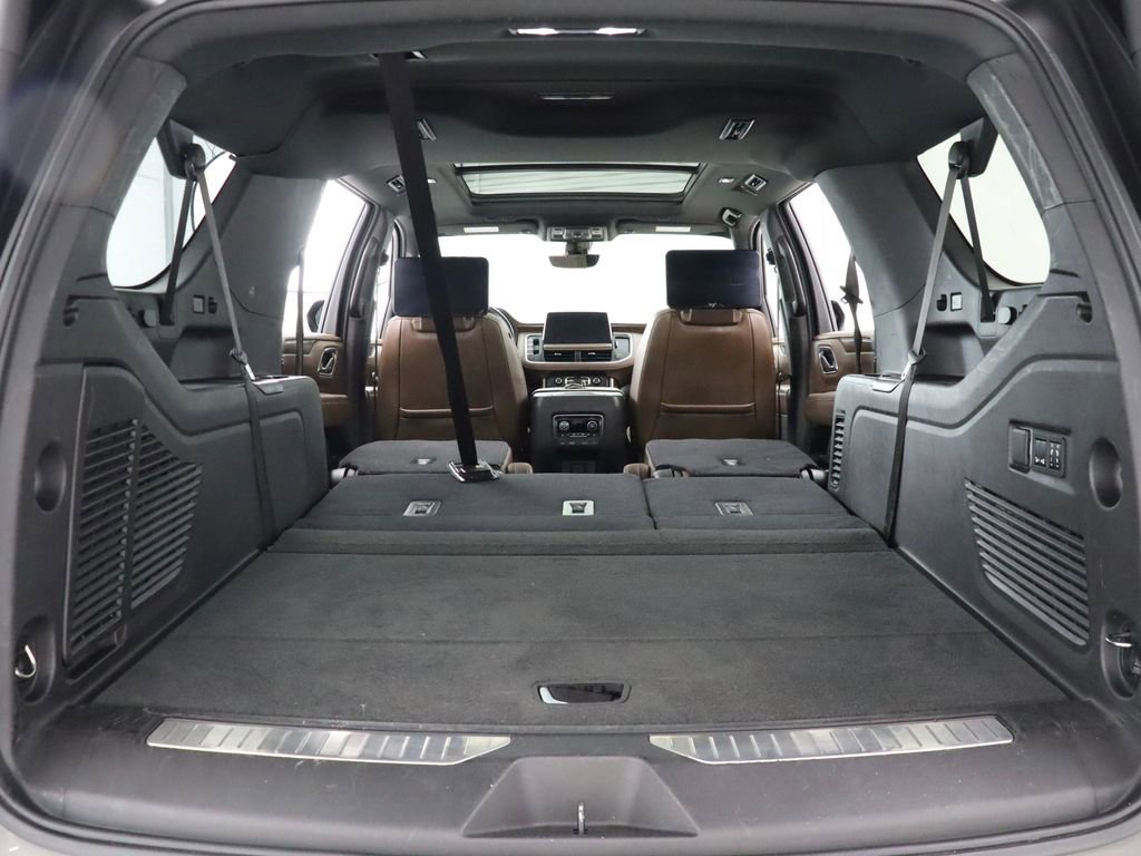Used 2021 Chevrolet Suburban High Country image 50