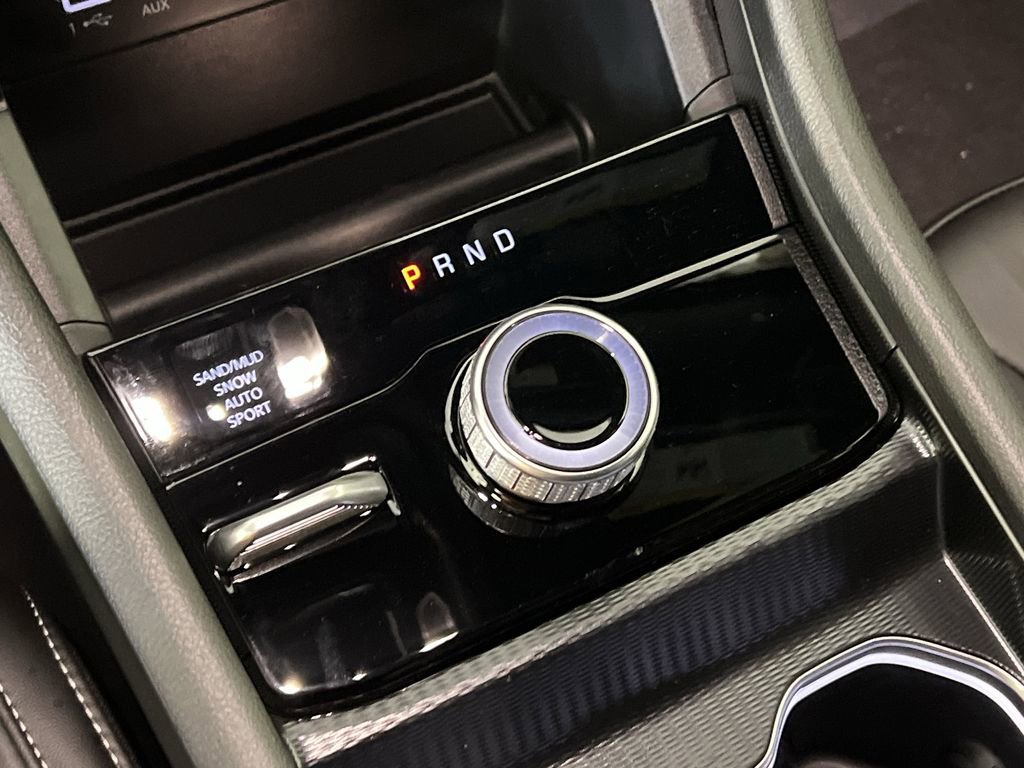 New 2025 Jeep Grand Cherokee Limited image 25