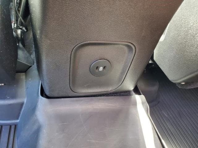 Used 2023 Ford Escape SE image 14