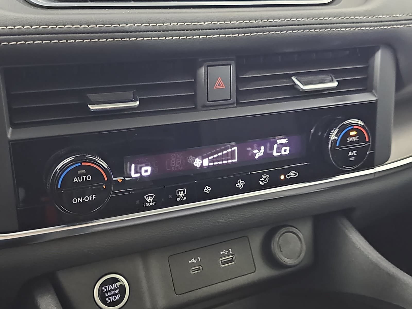 Used 2023 Nissan Rogue SV FWD image 22