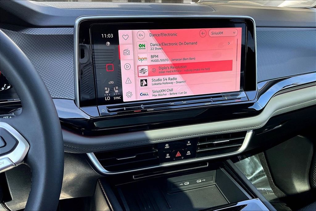 New 2026 Volkswagen Atlas Peak Edition image 15