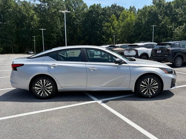 New 2026 Nissan Altima 2.5 SV FWD image 6