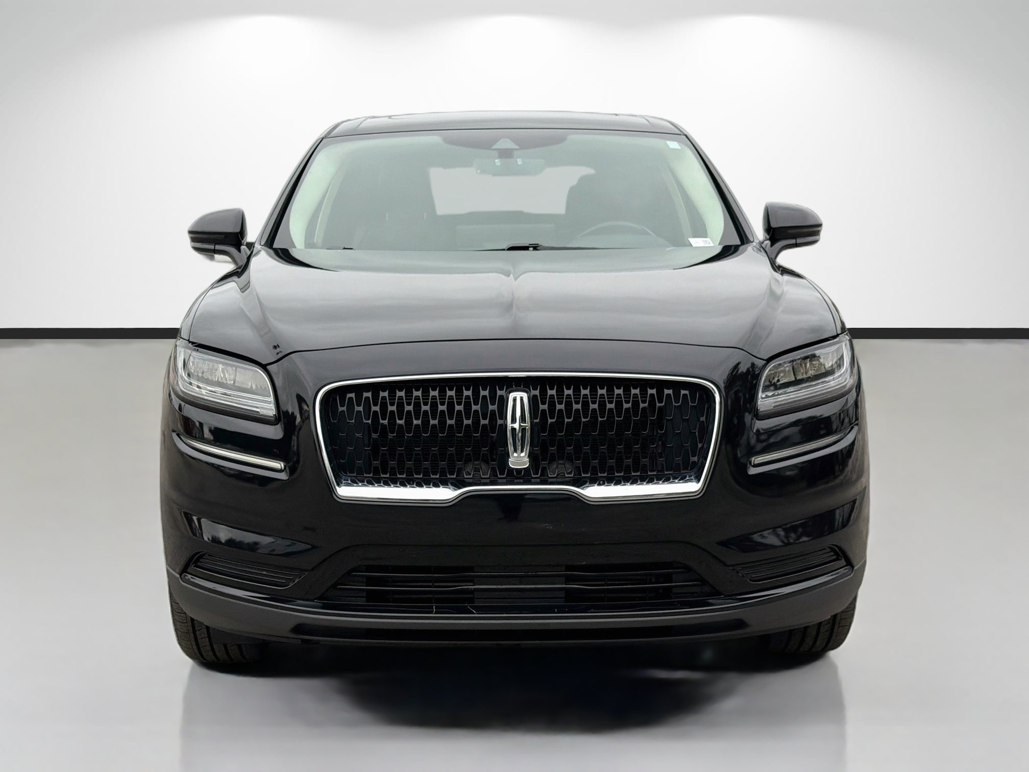 Used 2021 Lincoln Nautilus Reserve w/ Monochromatic Package AWD/4WD image 8