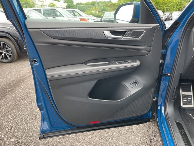 New 2025 Volkswagen Atlas Cross Sport SEL Premium R-Line image 27