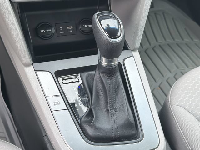 Used 2020 Hyundai Elantra SEL FWD image 29