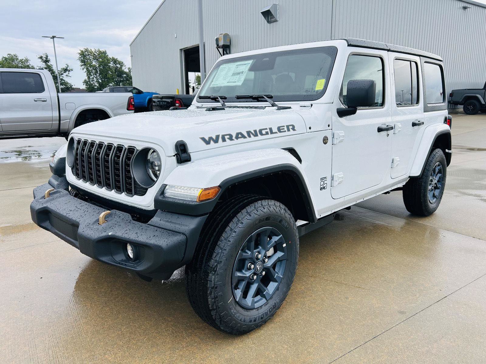 New 2026 Jeep Wrangler Unlimited Sport AWD/4WD image 32