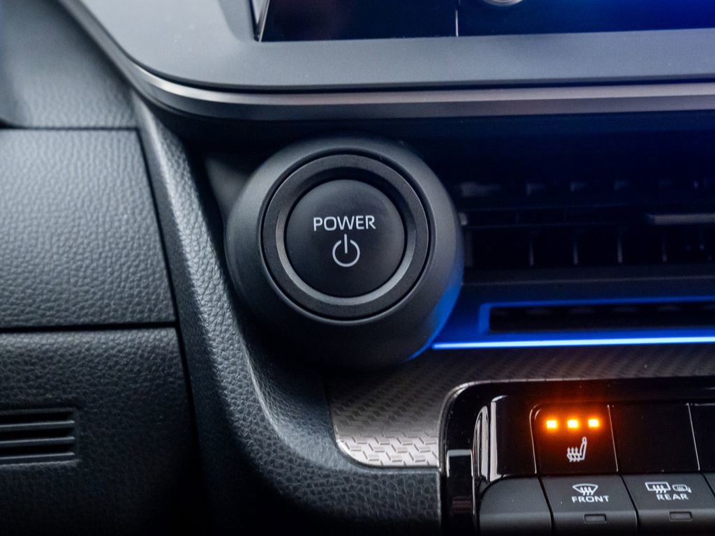 Used 2024 Toyota Prius XLE image 20