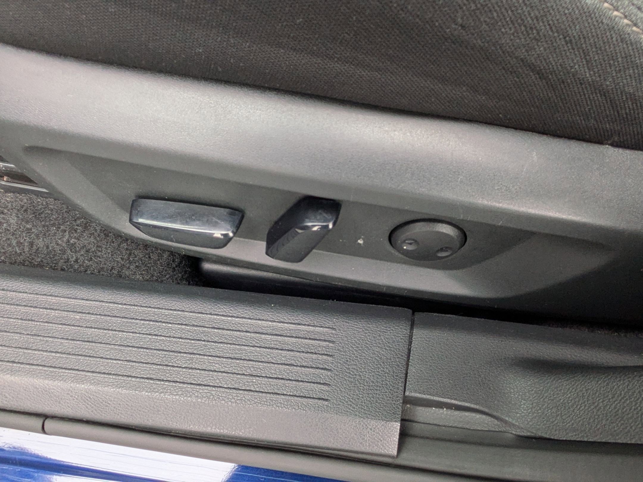 Certified 2024 Nissan Rogue SV image 14