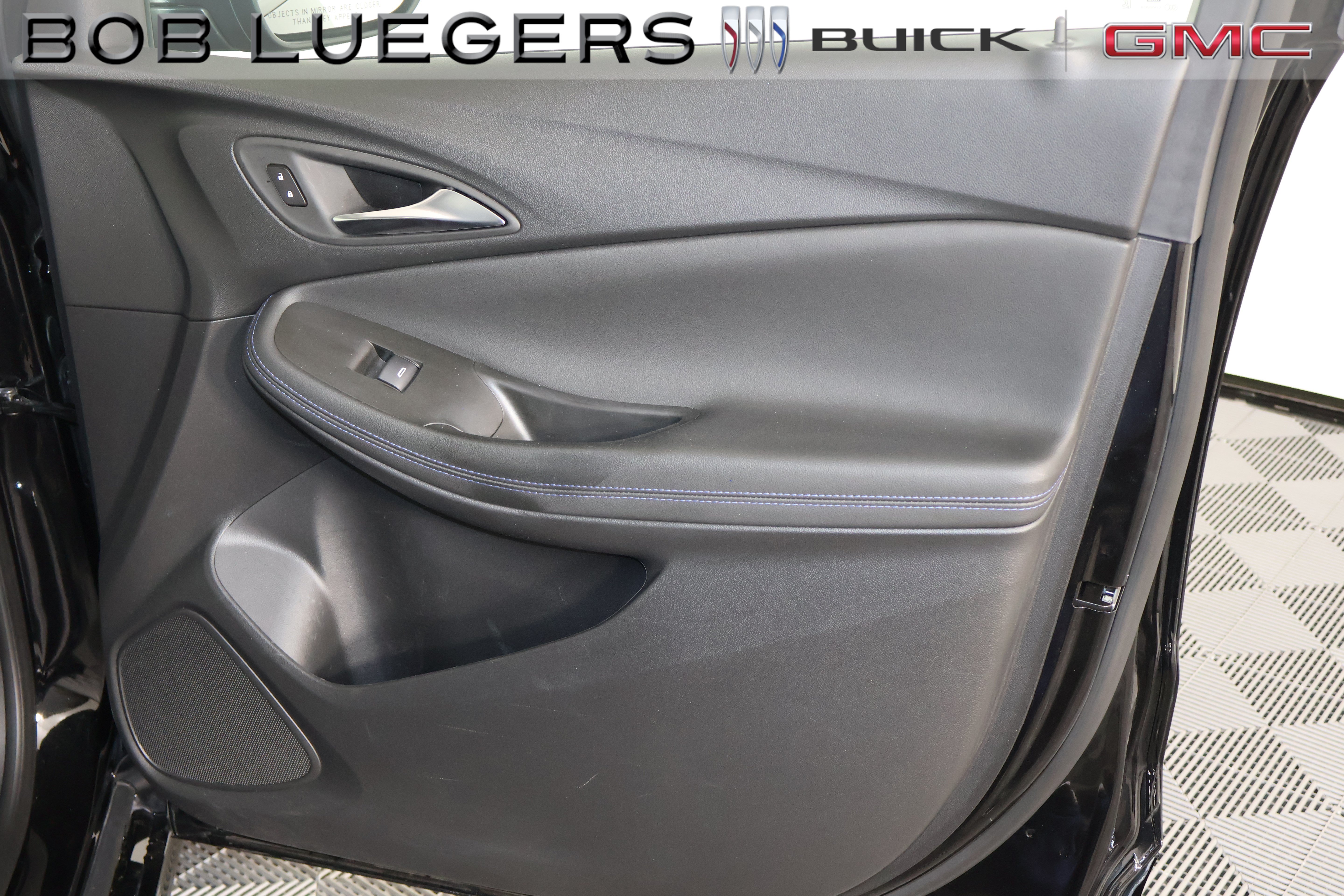 Certified 2026 Buick Encore GX Sport Touring w/ Comfort Package FWD image 17