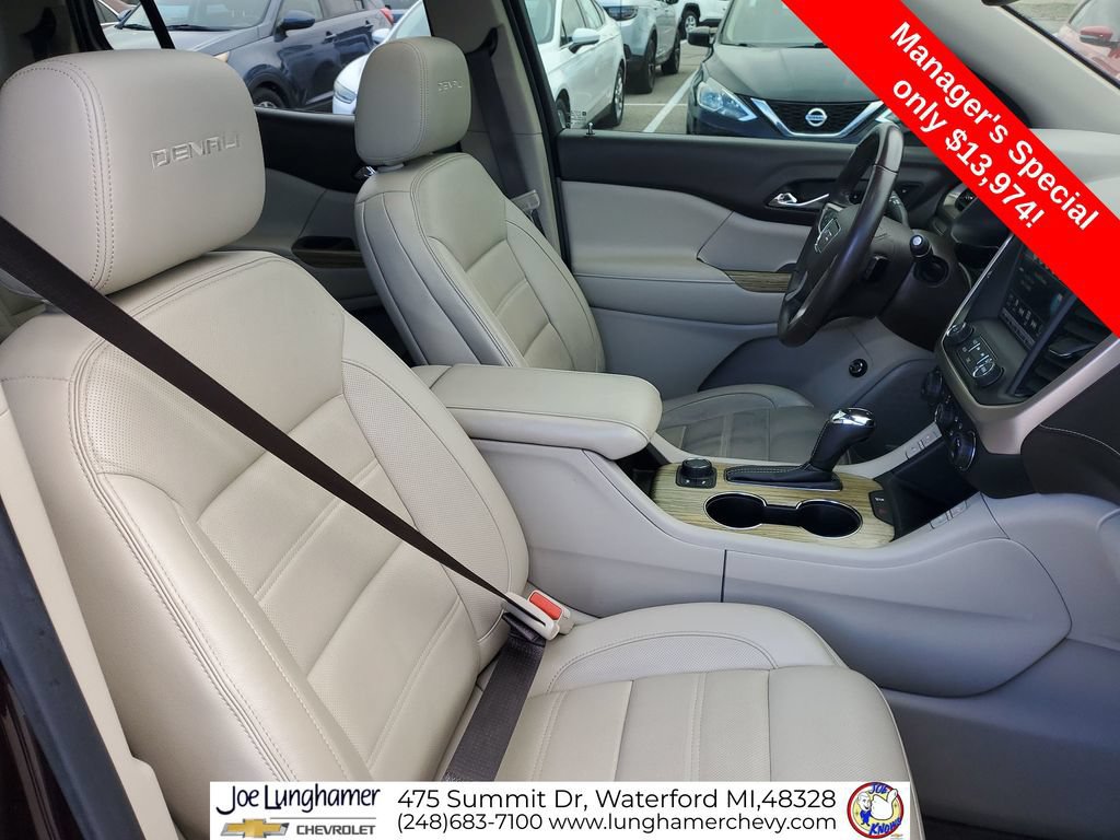 Used 2018 GMC Acadia Denali w/ Technology Package FWD image 31