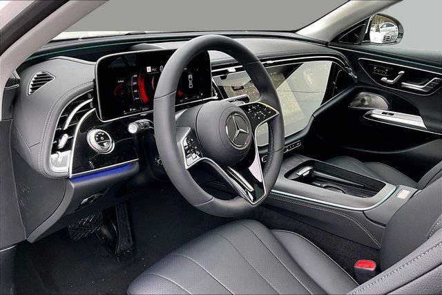New 2026 Mercedes-Benz E 350 4MATIC Sedan image 8