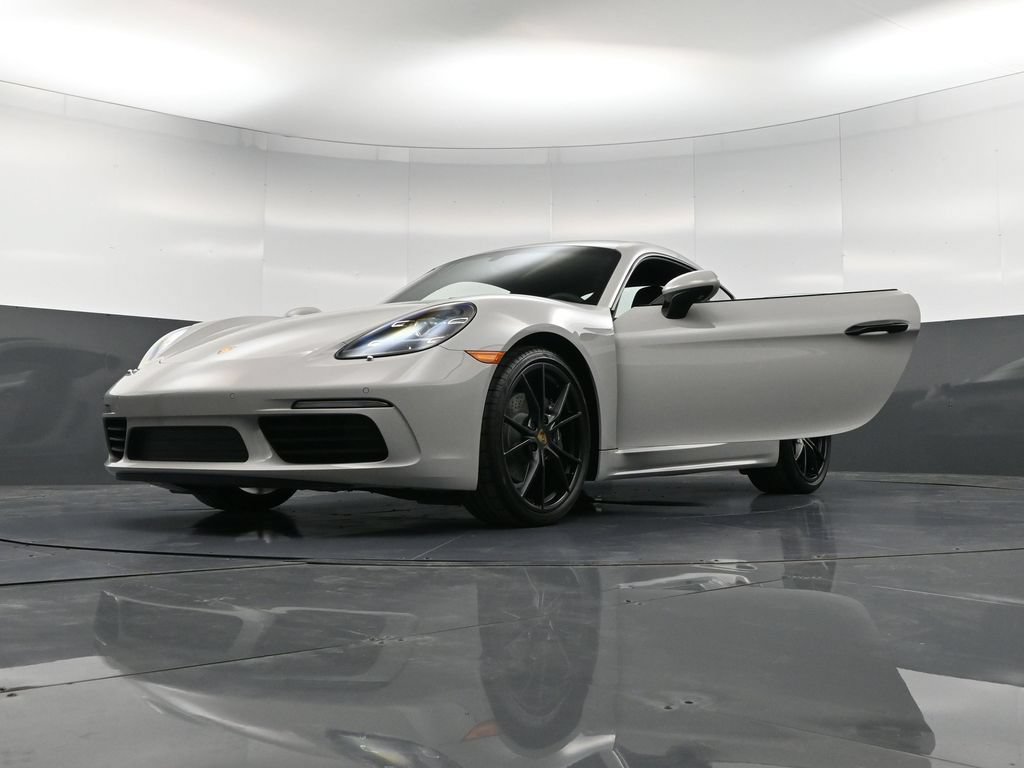 Certified 2024 Porsche 718 Cayman RWD image 35