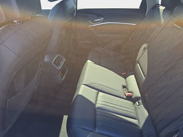 Used 2021 Audi e-tron Premium w/ Convenience Plus Package AWD/4WD image 17