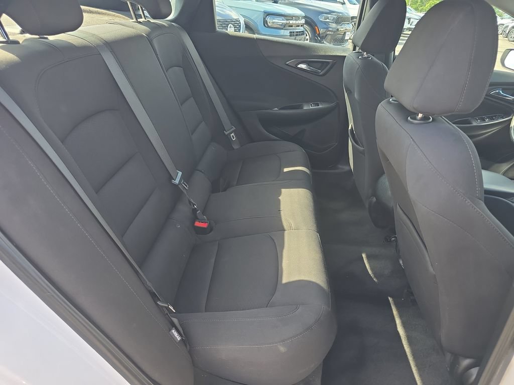 Used 2019 Chevrolet Malibu LS FWD image 15