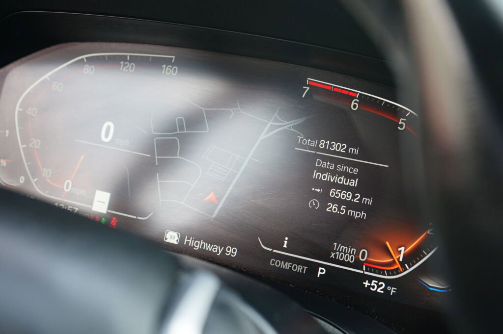 Used 2020 BMW 330i Sedan w/ Convenience Package image 17