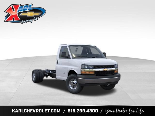 New 2026 Chevrolet Express 4500 w/ Power Convenience Package RWD image 1