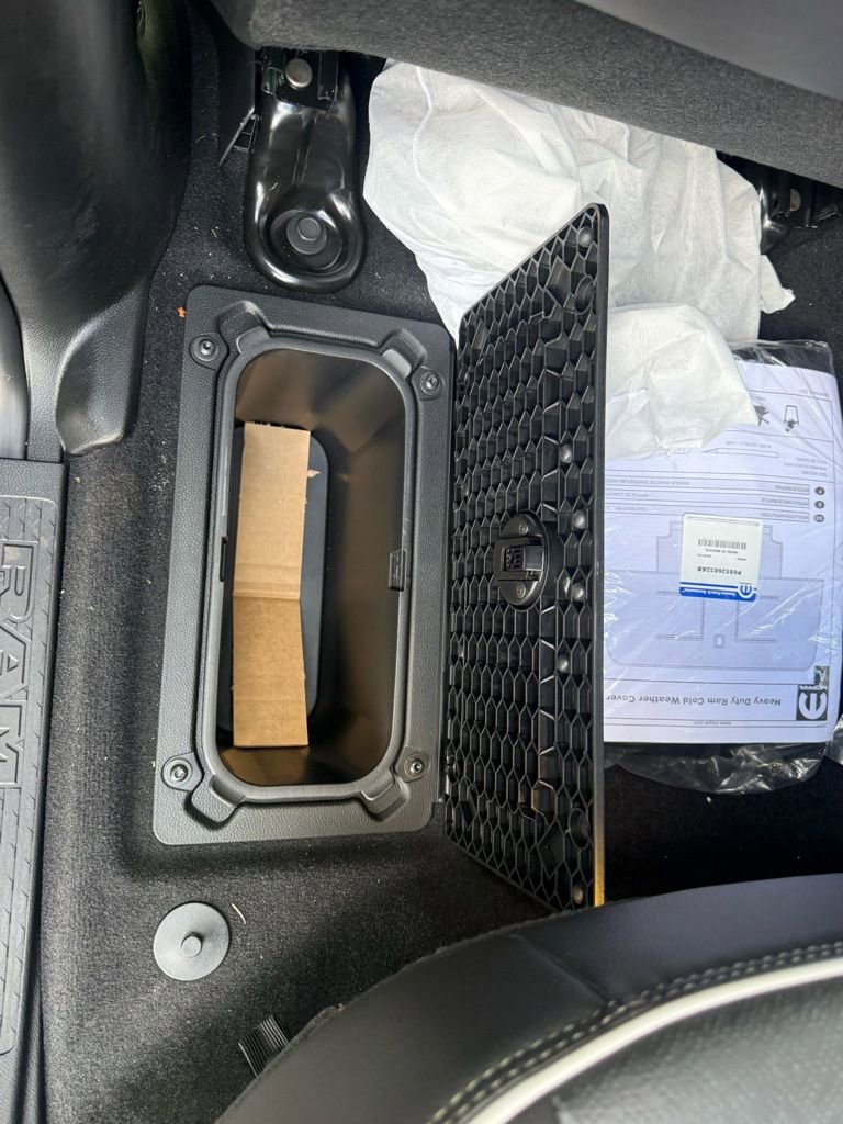 New 2025 RAM 2500 Laramie image 45