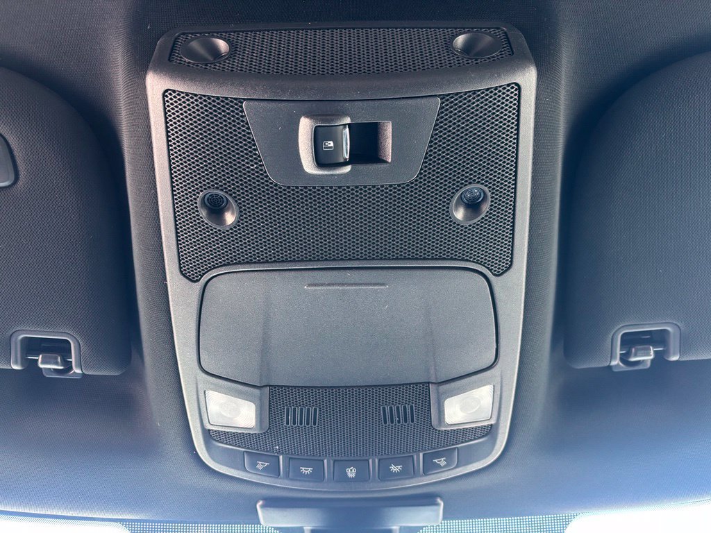Used 2017 Ford F150 Lariat w/ Equipment Group 502A Luxury AWD/4WD image 34