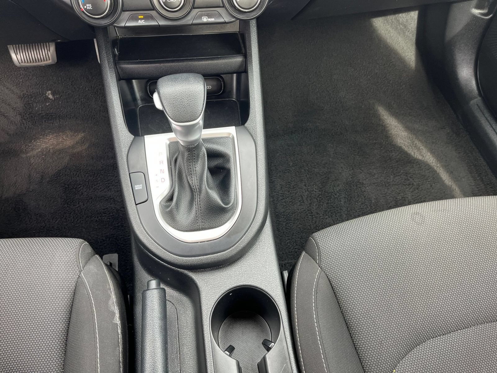 Used 2024 Kia Forte LXS FWD image 38
