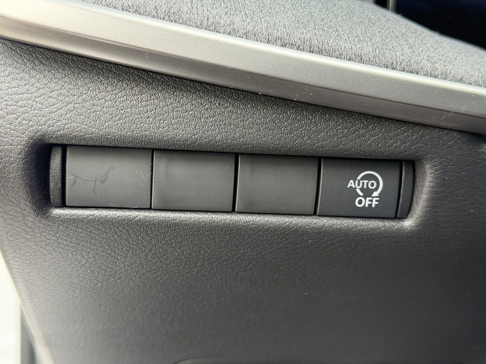 New 2026 Nissan Kicks S FWD image 13