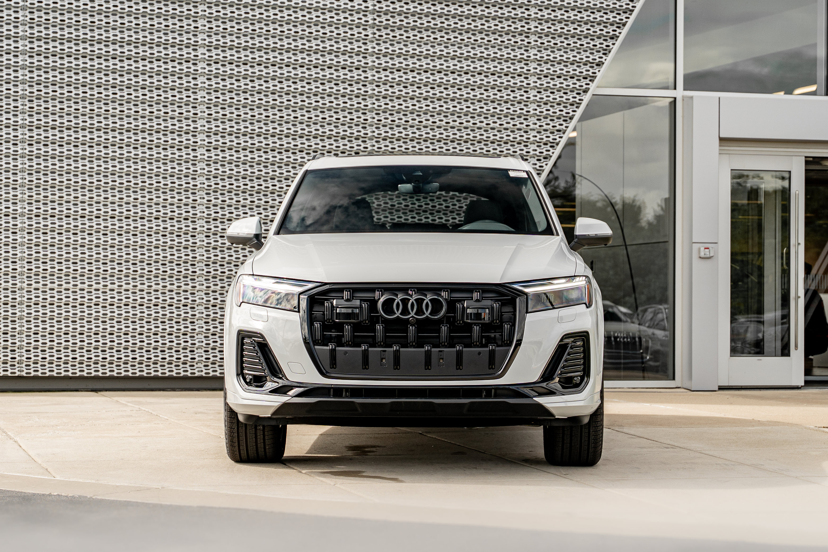 New 2026 Audi Q7 2.0T Premium AWD/4WD image 36