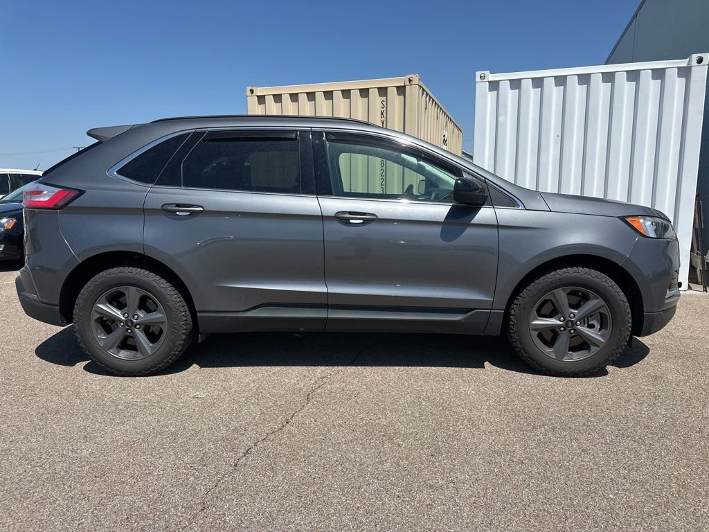 Used 2022 Ford Edge SEL w/ Sport Appearance Package AWD/4WD image 6