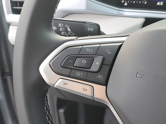 New 2026 Volkswagen Taos SE AWD/4WD image 14