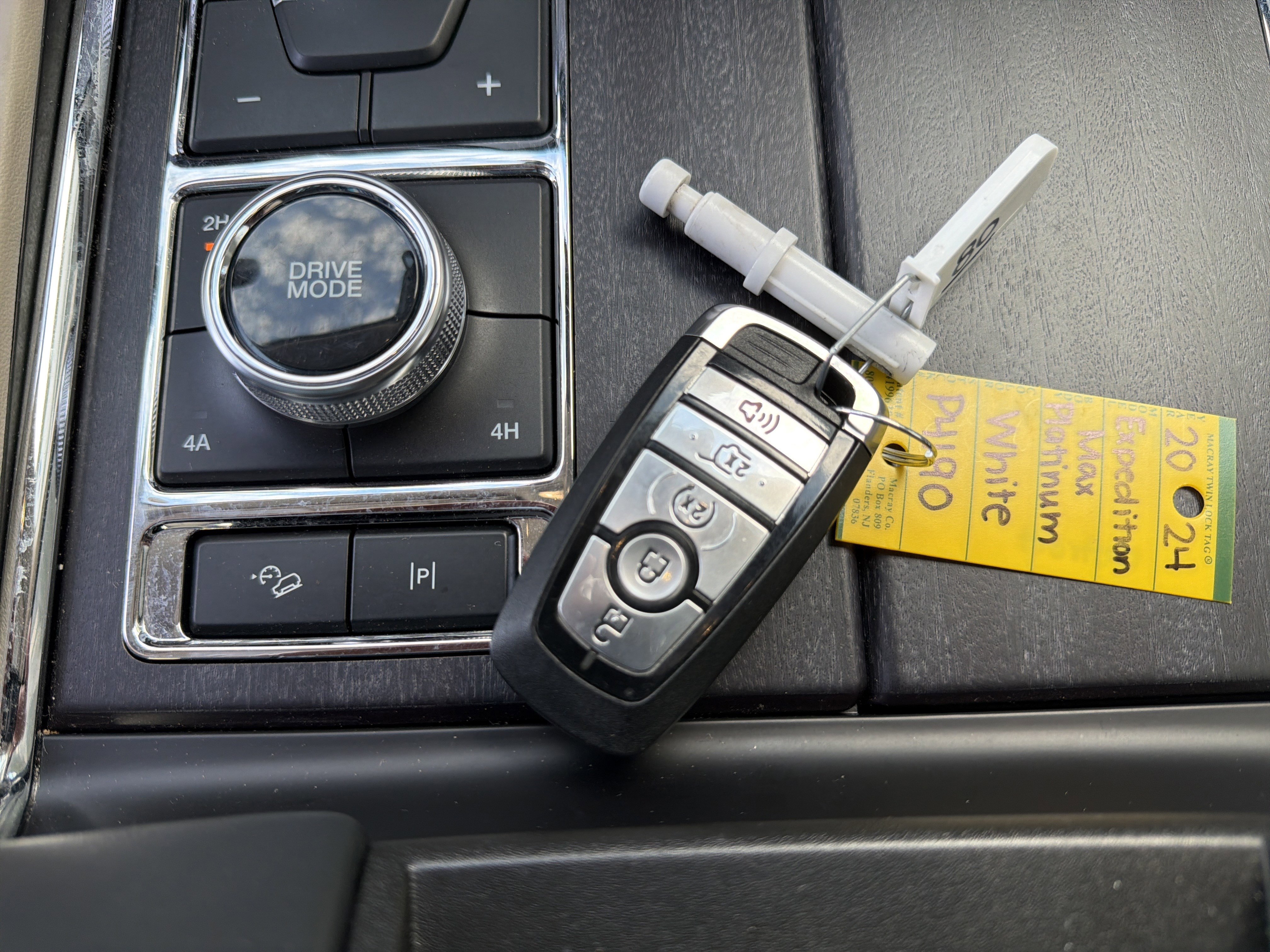 Certified 2024 Ford Expedition Max Platinum AWD/4WD image 45