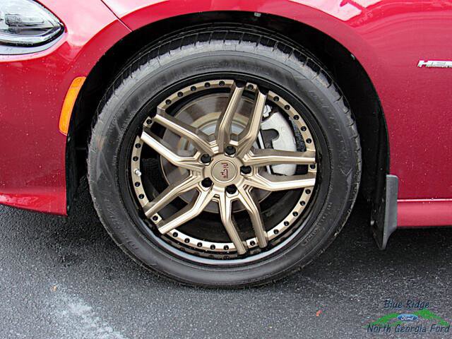 Used 2023 Dodge Charger R/T w/ Plus Group image 9