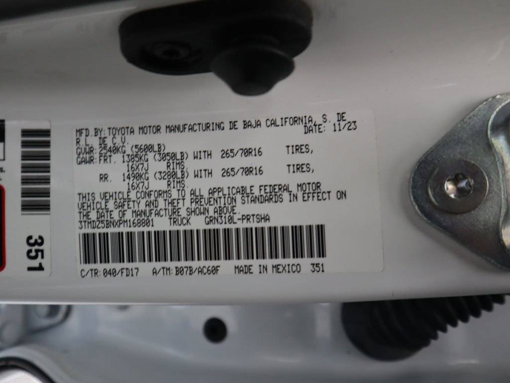 Used 2023 Toyota Tacoma TRD Sport image 36