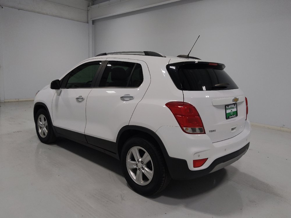 Used 2020 Chevrolet Trax LT w/ Driver Confidence Package FWD image 5