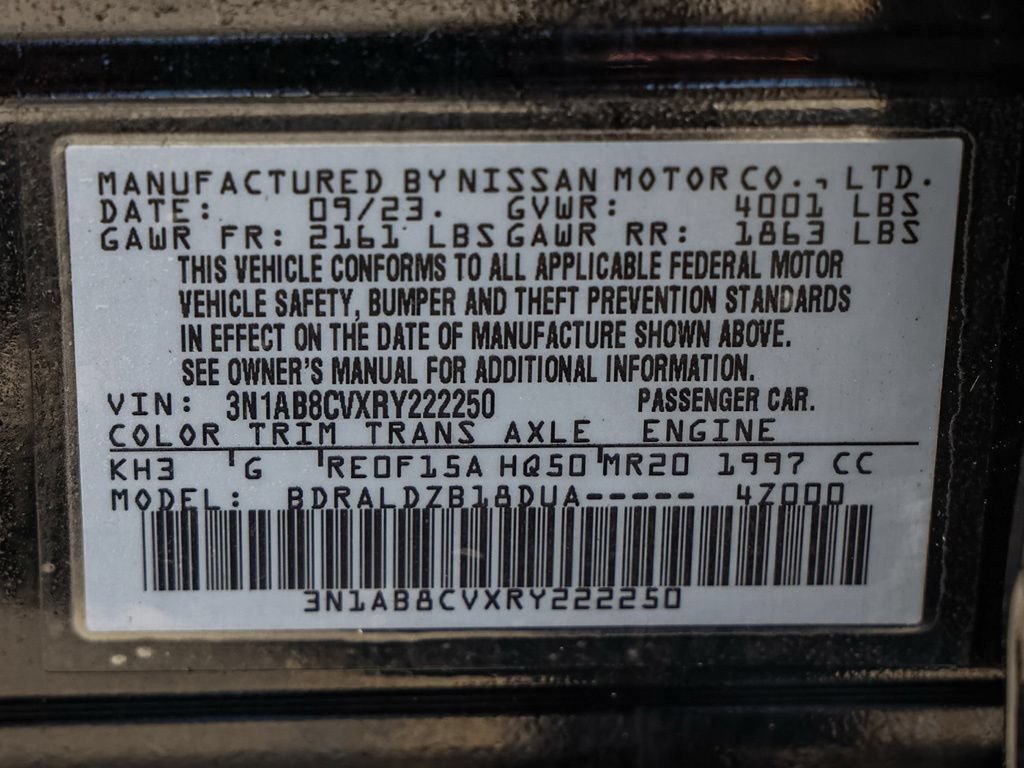 Used 2024 Nissan Sentra SV FWD image 32