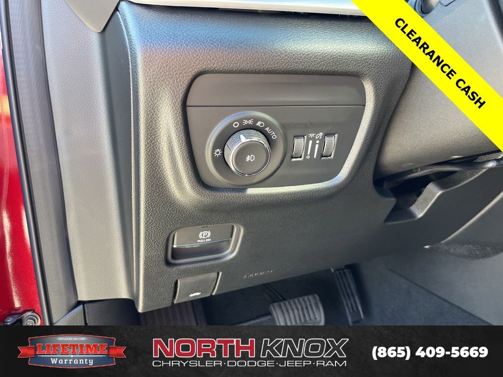 New 2025 Jeep Grand Cherokee L Limited image 7