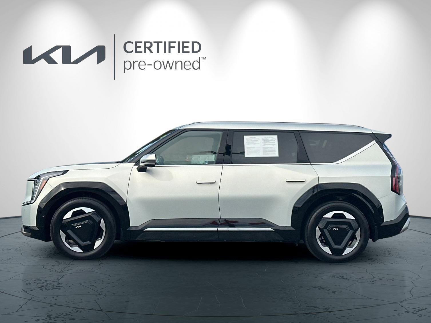 Certified 2024 Kia EV9 Land AWD/4WD image 7