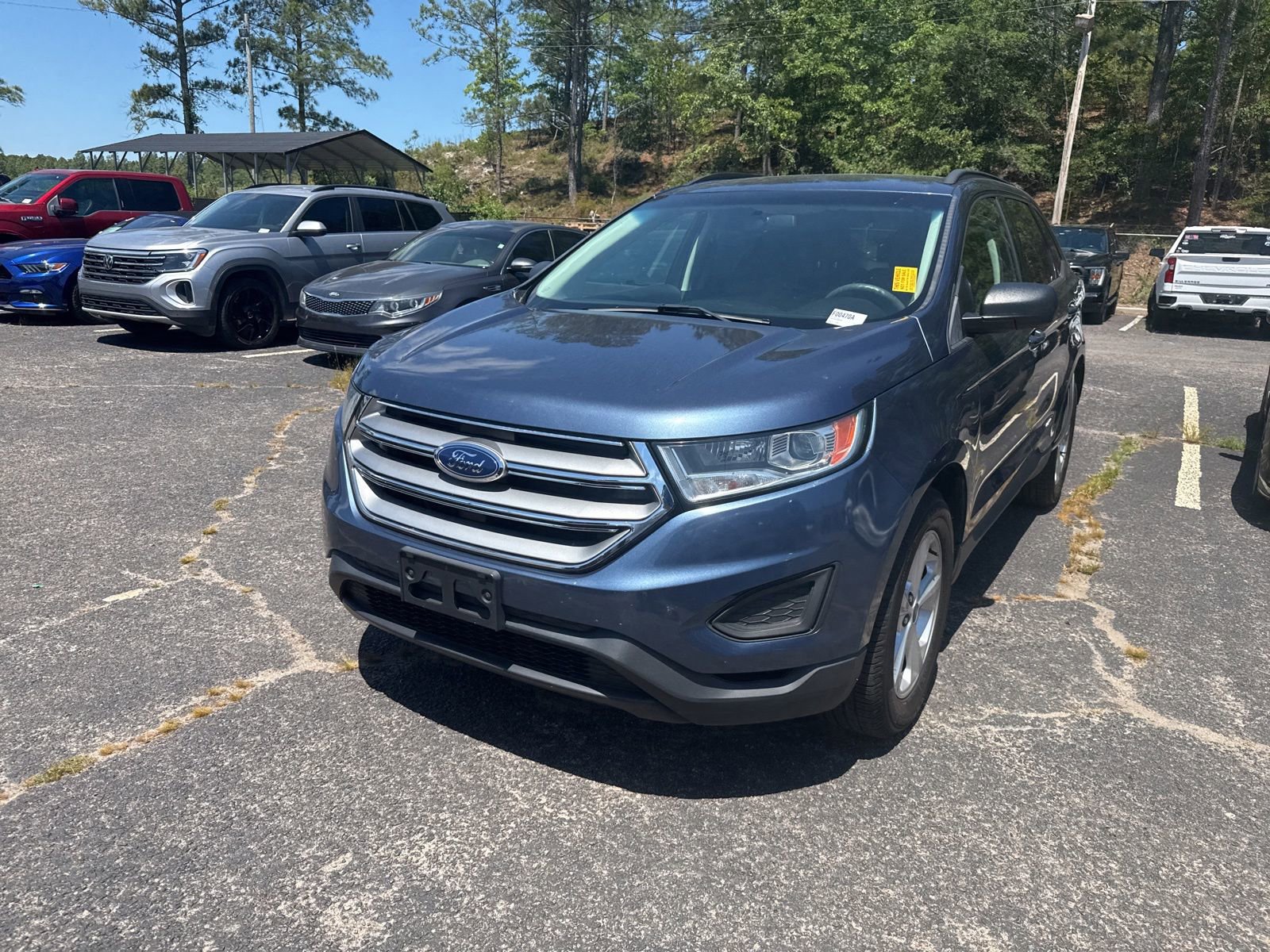 Used 2018 Ford Edge SE FWD image 3