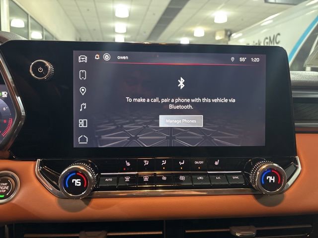 Used 2024 GMC Canyon AT4 w/ Technology Package image 23