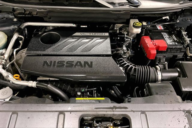 Used 2023 Nissan Rogue S AWD/4WD image 10