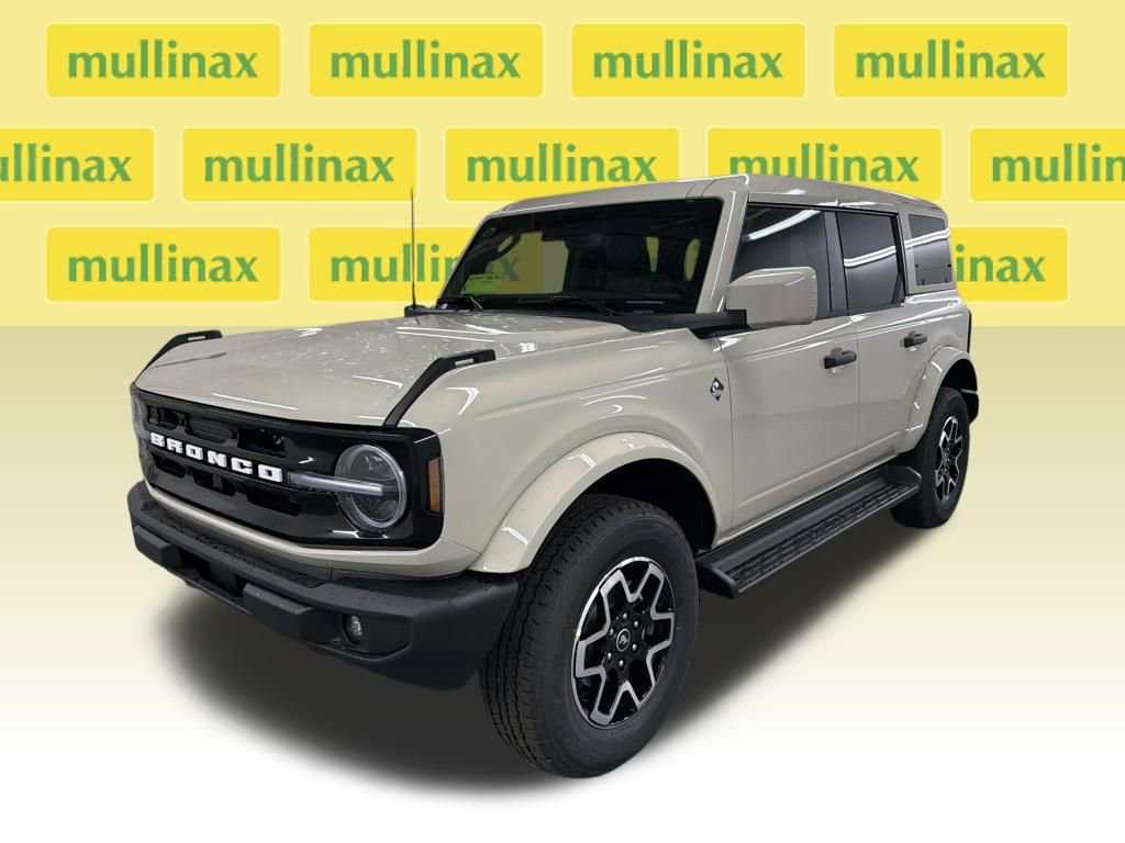 New 2026 Ford Bronco Outer Banks AWD/4WD image 13