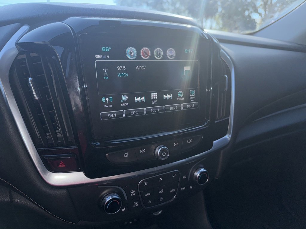 Used 2019 Chevrolet Traverse LT image 9