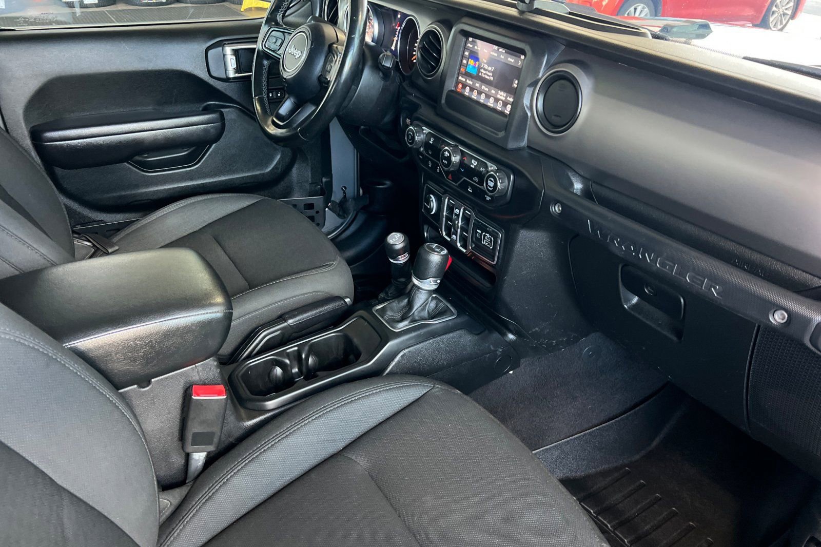 Used 2021 Jeep Wrangler Unlimited Sport image 13